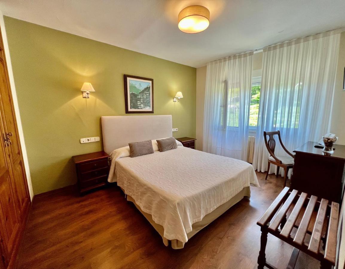 Hotel La Rivera اريناس دي كابراليس المظهر الخارجي الصورة