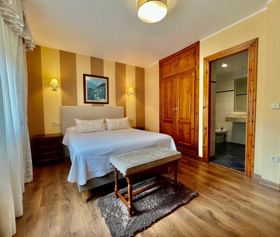 Hotel La Rivera اريناس دي كابراليس المظهر الخارجي الصورة