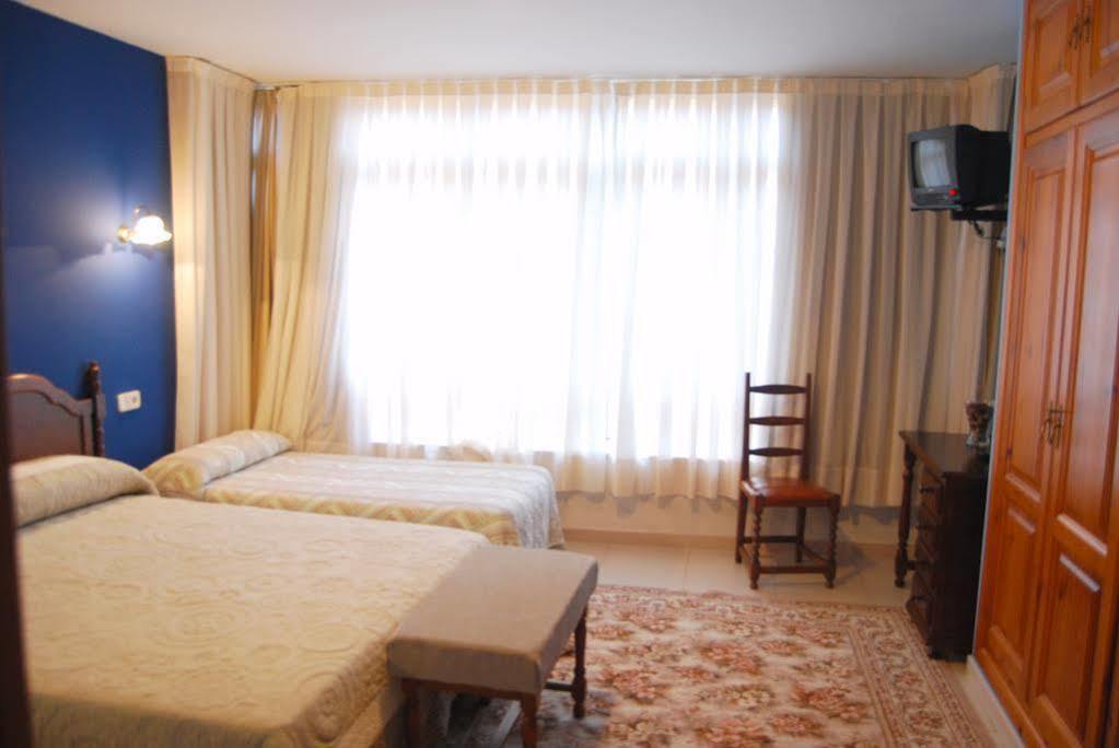 Hotel La Rivera اريناس دي كابراليس المظهر الخارجي الصورة